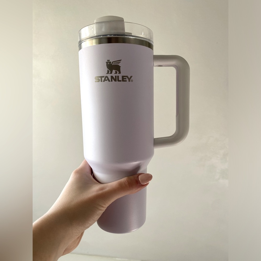 STANLEY - lilac - never used - 40oz